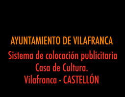 Foto. Banderolas. Centro Cultural Vilafranca
